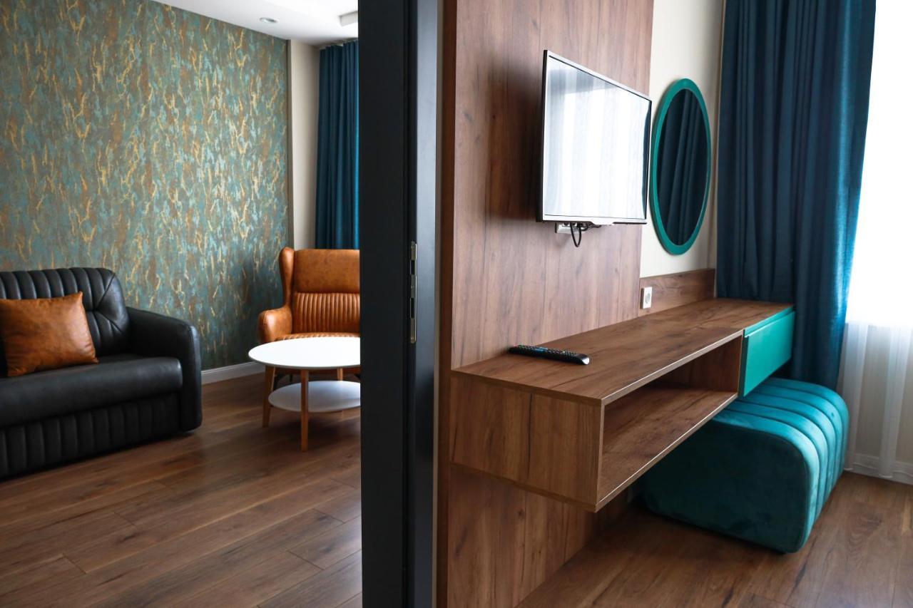 Nafron Hotel 프리즈렌 외부 사진