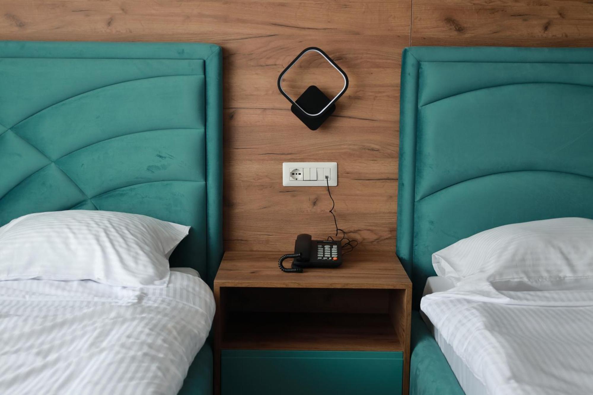 Nafron Hotel 프리즈렌 외부 사진